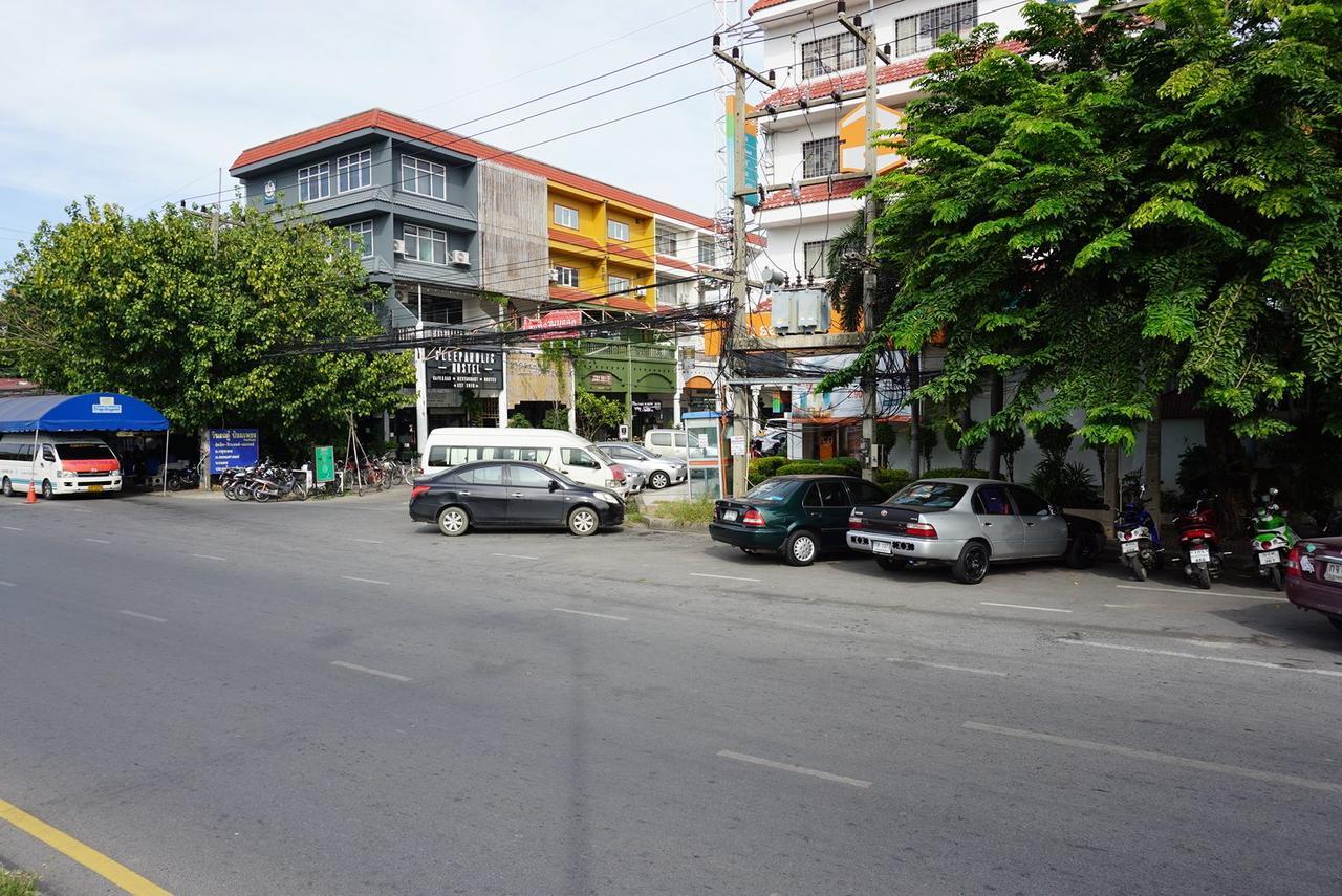 De Pumpkiin Hostel Phra Nakhon Si Ayutthaya Exteriör bild